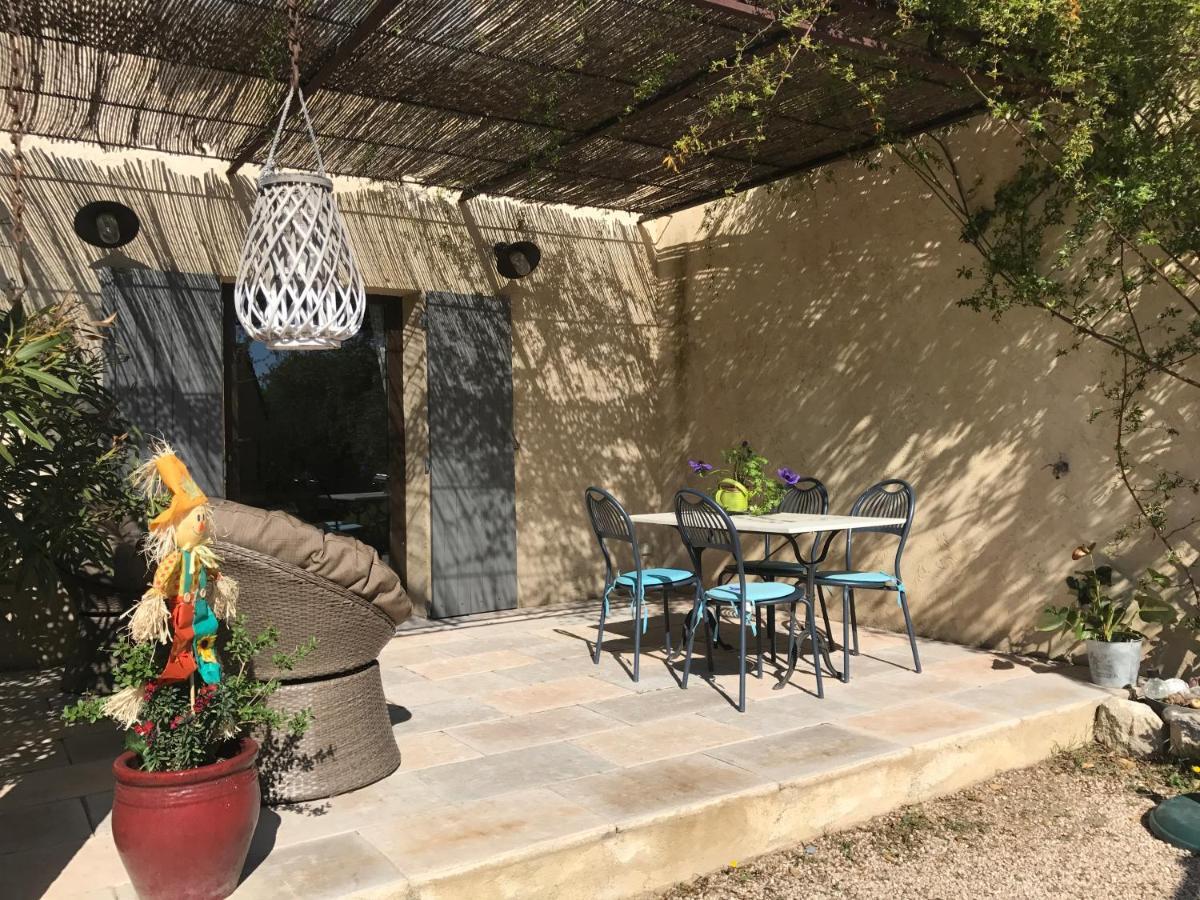La Petite Garrigue Mérindol Exterior foto