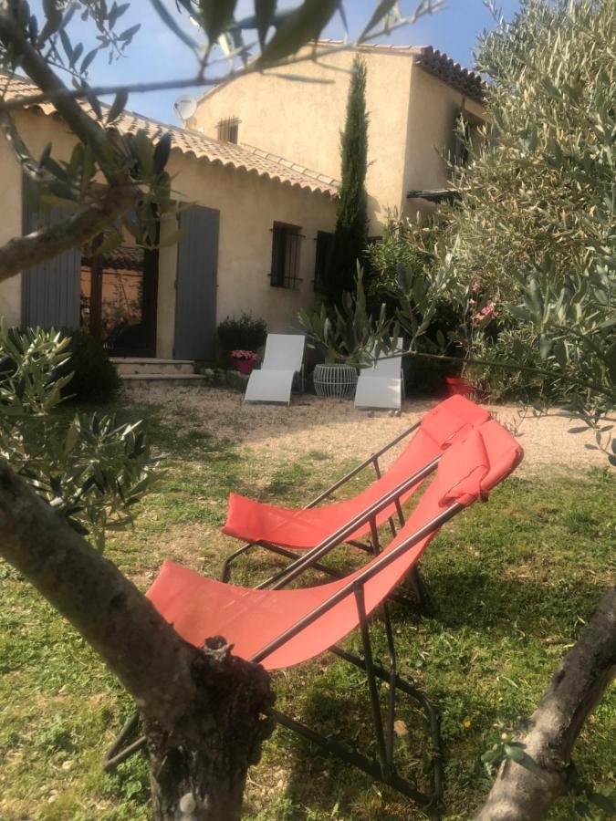 La Petite Garrigue Mérindol Exterior foto